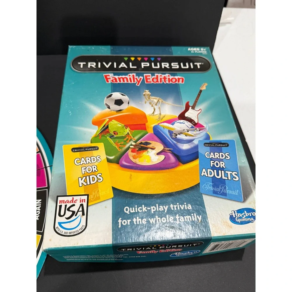 Trivial Pursuit Family Edition – Complete Game Set –‎ Great Condition!